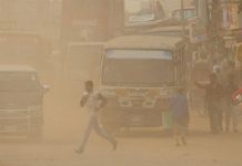 দূষিত বাতাসে বিশ্বে দ্বিতীয় ঢাকা